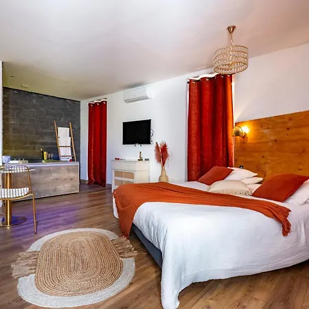 Loft Romantique - Privatif - Noctambulles Apartment Hyères