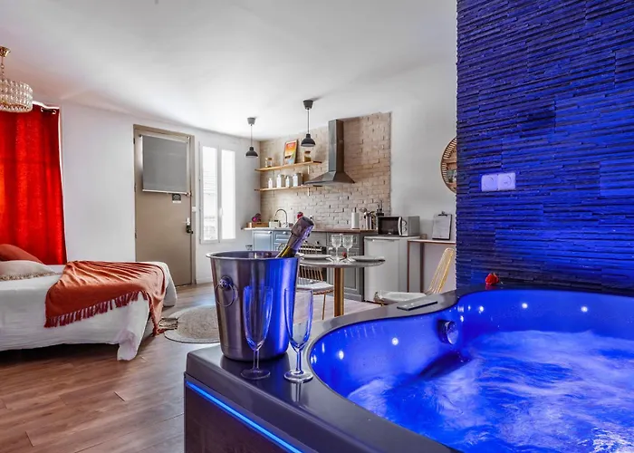 Loft Romantique - Privatif - Noctambulles * Hyères